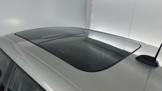 MINI Hatchback 1.5 Cooper Classic 5dr Auto Petrol Hatchback